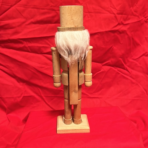 Nutcracker - Picture 3 of 3